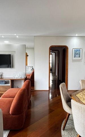 Apartamento à venda com 160m², 3 quartos e 2 vagas Apartamento à venda com 160m², 3 quartos e 2 vagasSala
