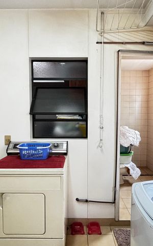 Apartamento à venda com 160m², 3 quartos e 2 vagas Apartamento à venda com 160m², 3 quartos e 2 vagasArea de Serviço