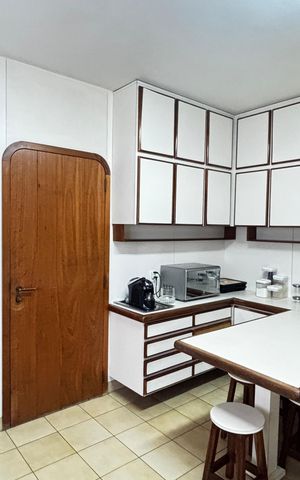 Apartamento à venda com 160m², 3 quartos e 2 vagas Apartamento à venda com 160m², 3 quartos e 2 vagasCozinha