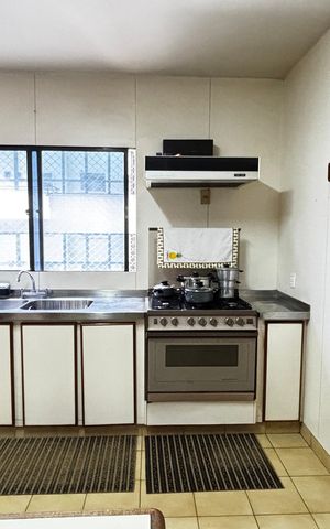 Apartamento à venda com 160m², 3 quartos e 2 vagas Apartamento à venda com 160m², 3 quartos e 2 vagasCozinha