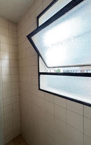 Apartamento à venda com 160m², 3 quartos e 2 vagas Apartamento à venda com 160m², 3 quartos e 2 vagasArea de Serviço - Banheiro