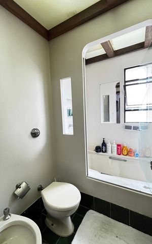 Apartamento à venda com 160m², 3 quartos e 2 vagas Apartamento à venda com 160m², 3 quartos e 2 vagasBanheiro