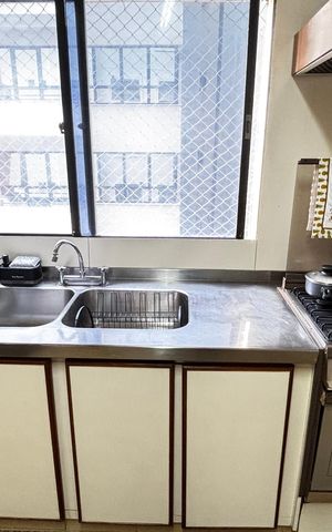 Apartamento à venda com 160m², 3 quartos e 2 vagas Apartamento à venda com 160m², 3 quartos e 2 vagasCozinha