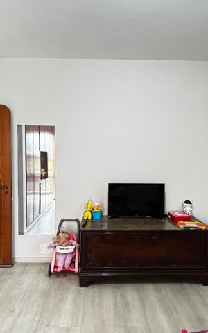 Apartamento à venda com 160m², 3 quartos e 2 vagas Apartamento à venda com 160m², 3 quartos e 2 vagasQuarto 2