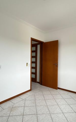 Apartamento para alugar com 184m², 5 quartos e 2 vagas Apartamento para alugar com 184m², 5 quartos e 2 vagasQuarto 3