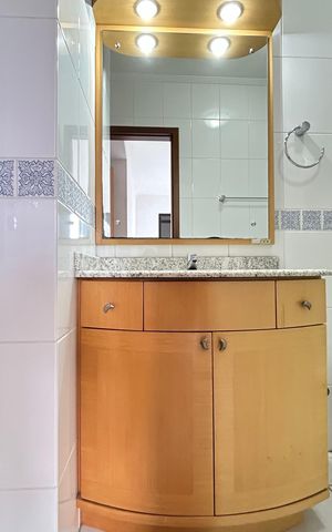 Apartamento para alugar com 184m², 5 quartos e 2 vagas Apartamento para alugar com 184m², 5 quartos e 2 vagasBanheiro suíte 1