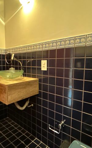 Apartamento para alugar com 184m², 5 quartos e 2 vagas Apartamento para alugar com 184m², 5 quartos e 2 vagasLavabo