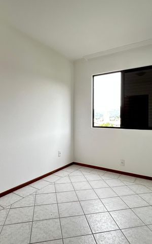 Apartamento para alugar com 184m², 5 quartos e 2 vagas Apartamento para alugar com 184m², 5 quartos e 2 vagasQuarto 1