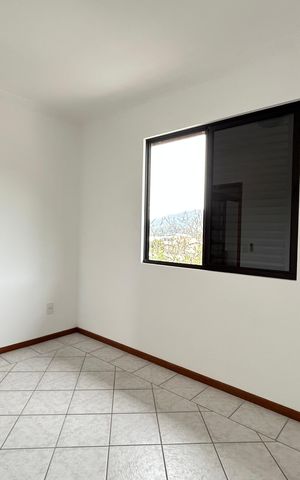 Apartamento para alugar com 184m², 5 quartos e 2 vagas Apartamento para alugar com 184m², 5 quartos e 2 vagasQuarto 3