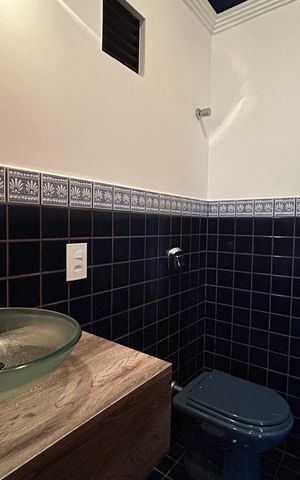 Apartamento para alugar com 184m², 5 quartos e 2 vagas Apartamento para alugar com 184m², 5 quartos e 2 vagasLavabo