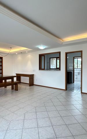 Apartamento para alugar com 184m², 5 quartos e 2 vagas Apartamento para alugar com 184m², 5 quartos e 2 vagasSala