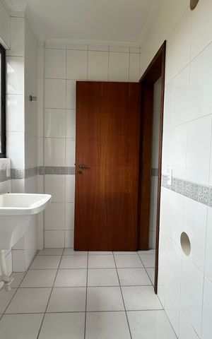 Apartamento para alugar com 184m², 5 quartos e 2 vagas Apartamento para alugar com 184m², 5 quartos e 2 vagasÁrea de Serviço