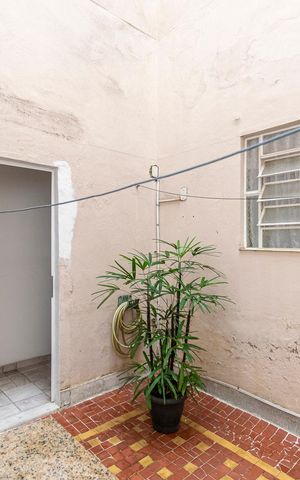 Apartamento à venda com 65m², 2 quartos e sem vaga Apartamento à venda com 65m², 2 quartos e sem vagaVaranda