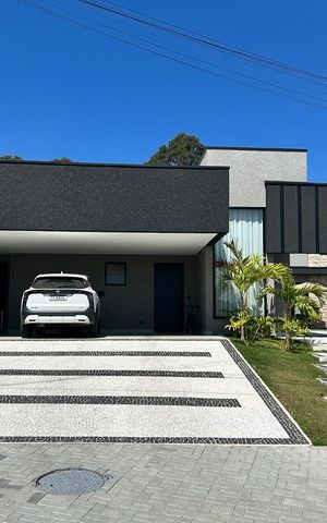 Casa de condomínio à venda com 228m², 3 quartos e 3 vagasFachada
