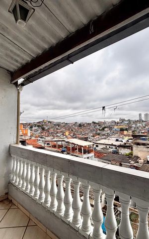 Casa para alugar com 116m², 2 quartos e 1 vaga Casa para alugar com 116m², 2 quartos e 1 vagaVaranda