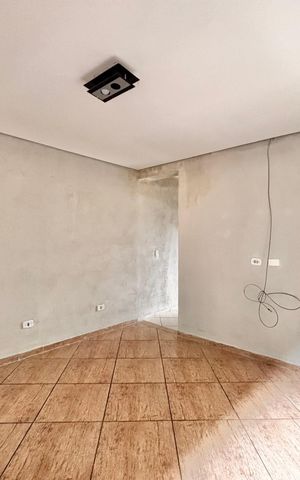 Casa para alugar com 116m², 2 quartos e 1 vaga Casa para alugar com 116m², 2 quartos e 1 vagaSala