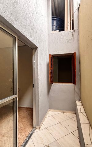 Casa para alugar com 116m², 2 quartos e 1 vaga Casa para alugar com 116m², 2 quartos e 1 vagaSacada sala