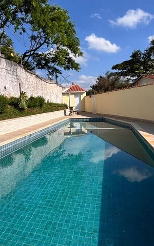 Casa de condomínio para alugar com 60m², 2 quartos e 2 vagas