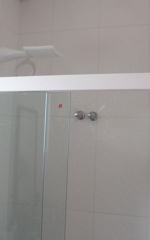 Casa à venda com 150m², 3 quartos e 3 vagasBanheiro da Suíte 2