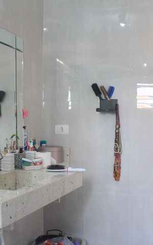 Casa à venda com 150m², 3 quartos e 3 vagasBanheiro da Suíte 1