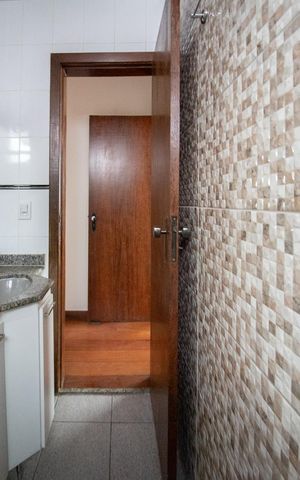 Apartamento à venda com 90m², 3 quartos e 1 vaga Apartamento à venda com 90m², 3 quartos e 1 vagaBanheiro Social