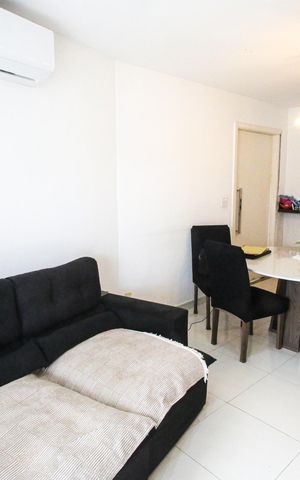 Casa à venda com 178m², 3 quartos e 2 vagasSala