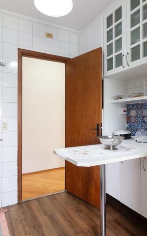 Apartamento à venda com 73m², 3 quartos e 2 vagas Apartamento à venda com 73m², 3 quartos e 2 vagasCozinha