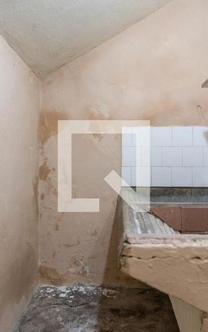 Casa à venda com 180m², 5 quartos e 1 vaga Casa à venda com 180m², 5 quartos e 1 vagaÁrea externa