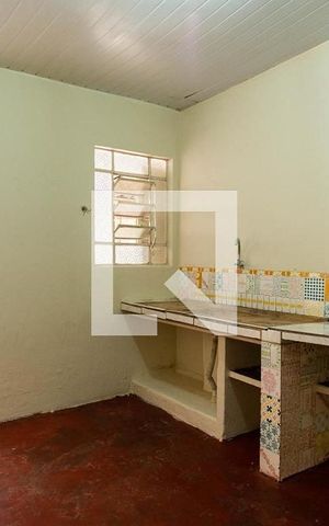Casa à venda com 180m², 5 quartos e 1 vaga Casa à venda com 180m², 5 quartos e 1 vagaCozinha