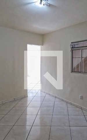 Casa à venda com 180m², 5 quartos e 1 vaga Casa à venda com 180m², 5 quartos e 1 vagaSala