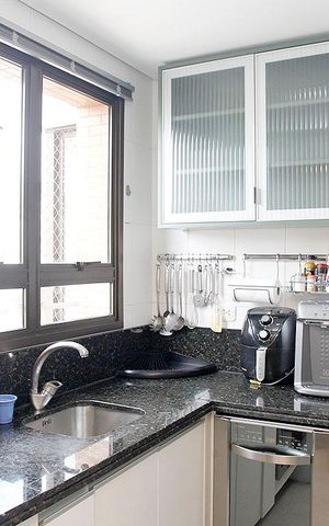 Apartamento para alugar com 80m², 2 quartos e 2 vagasCozinha + Área de Serviço