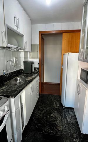 Apartamento para alugar com 77m², 3 quartos e 1 vaga Apartamento para alugar com 77m², 3 quartos e 1 vagaCozinha e Área de Serviço