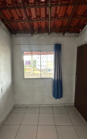 Casa à venda com 64m², 4 quartos e 2 vagas