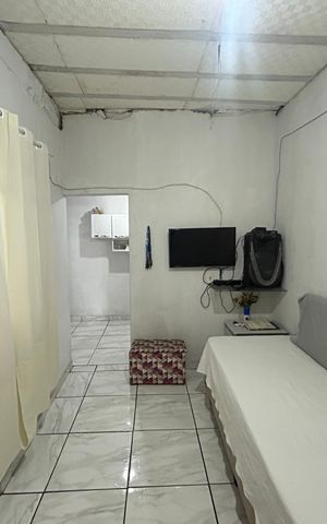 Casa à venda com 64m², 4 quartos e 2 vagas