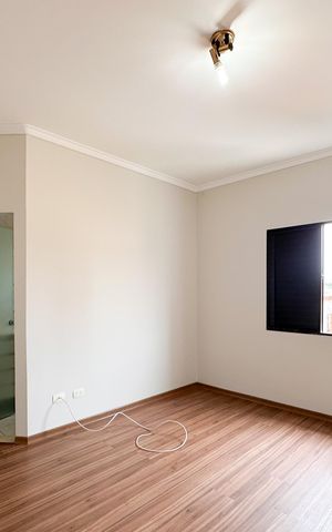 Casa para alugar com 144m², 2 quartos e 2 vagas Casa para alugar com 144m², 2 quartos e 2 vagasSuíte