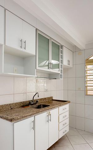 Casa para alugar com 144m², 2 quartos e 2 vagas Casa para alugar com 144m², 2 quartos e 2 vagasCozinha