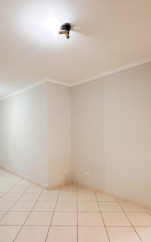 Casa para alugar com 144m², 2 quartos e 2 vagas Casa para alugar com 144m², 2 quartos e 2 vagasSala