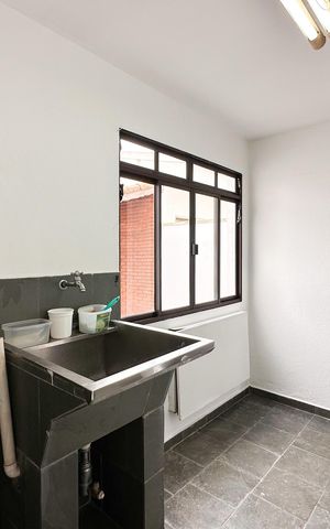 Casa para alugar com 144m², 2 quartos e 2 vagas Casa para alugar com 144m², 2 quartos e 2 vagasÁrea de Serviço