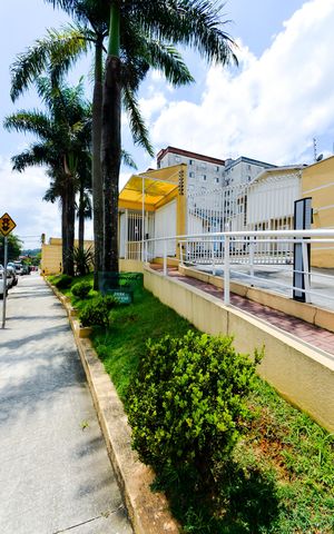 Casa de condomínio para alugar com 80m², 3 quartos e 2 vagasFachada do condominio 
