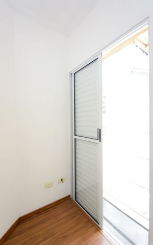 Casa de condomínio para alugar com 80m², 3 quartos e 2 vagasQuarto 3 - Suíte - Sacada