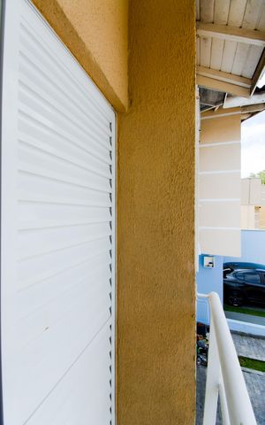 Casa de condomínio para alugar com 80m², 3 quartos e 2 vagasBanheiro da Suíte