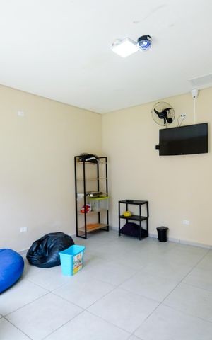 Casa de condomínio para alugar com 80m², 3 quartos e 2 vagasBrinquedoteca