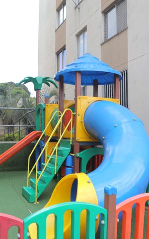 Apartamento para alugar com 39m², 2 quartos e 1 vaga Apartamento para alugar com 39m², 2 quartos e 1 vagaÁrea comum - Playground