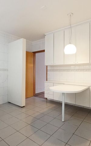 Casa para alugar com 270m², 2 quartos e 1 vagaCozinha