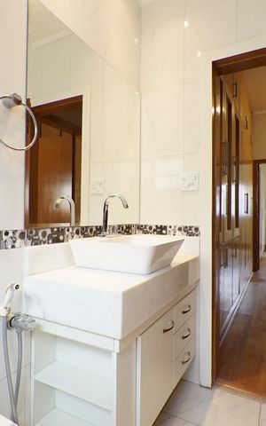 Casa para alugar com 270m², 2 quartos e 1 vagaBanheiro