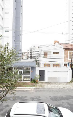 Casa para alugar com 270m², 2 quartos e 1 vagaVista