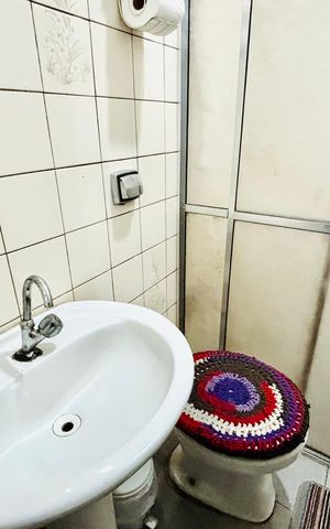 Casa à venda com 59m², 3 quartos e 2 vagas Casa à venda com 59m², 3 quartos e 2 vagasBanheiro da Suíte 2