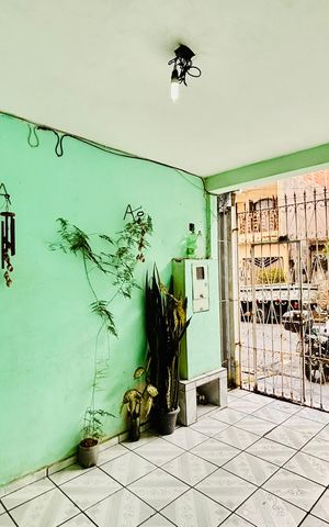 Casa à venda com 59m², 3 quartos e 2 vagas Casa à venda com 59m², 3 quartos e 2 vagasGaragem
