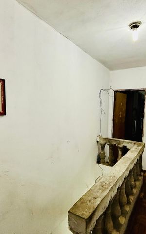 Casa à venda com 59m², 3 quartos e 2 vagas Casa à venda com 59m², 3 quartos e 2 vagasCorredor