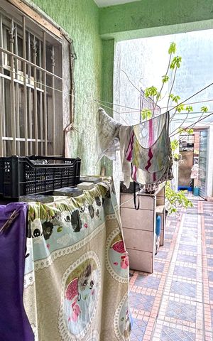 Casa à venda com 300m², 3 quartos e 7 vagas Casa à venda com 300m², 3 quartos e 7 vagasQuintal